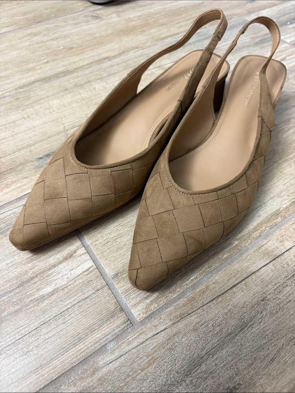 Tan Woven Pointed Slingback Flats - Picture 5 of 6